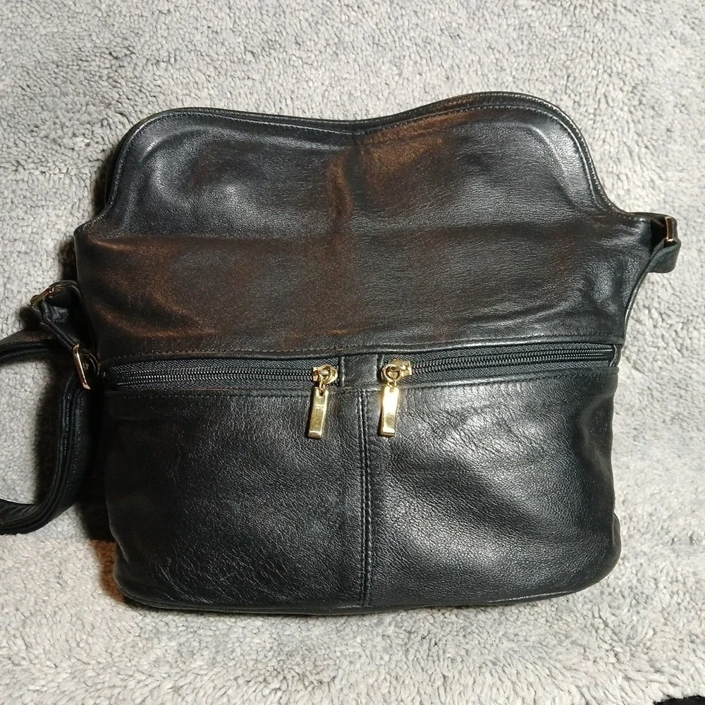 The Unbranded Brand vintage black